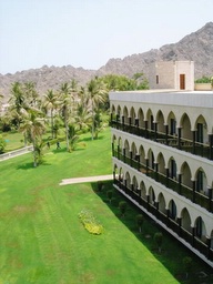 al bustan hotel